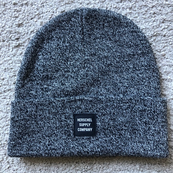 Herschel Supply Co. Accessories - Herschel Supply Company Elmer Beanie.NWOT.